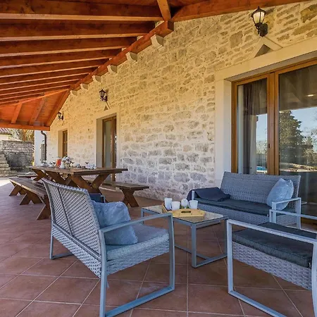 Marija Korenici Holiday home *