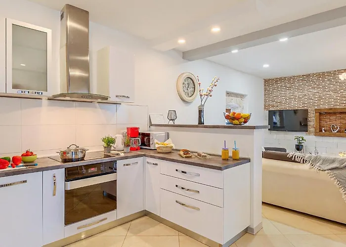 Marija Korenici Casa vacanze *