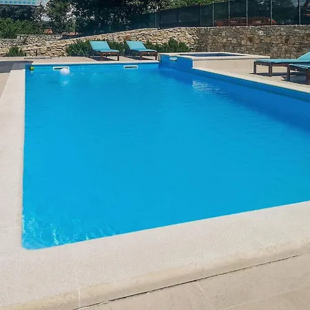 Marija Korenici Casa vacanze